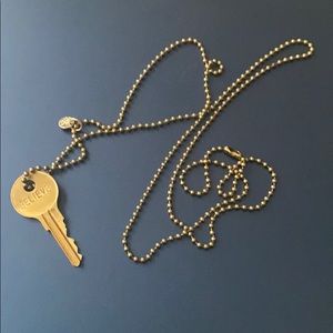 The Giving Key “believe” let Necklace